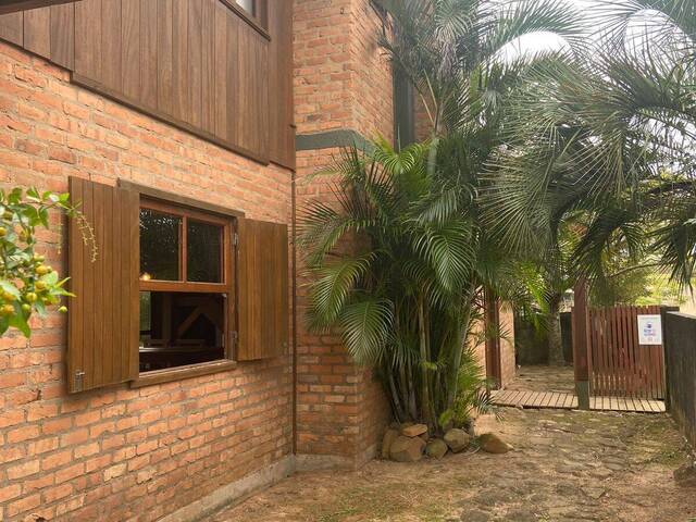 #106 - Casa para Venda em Imbituba - SC - 2